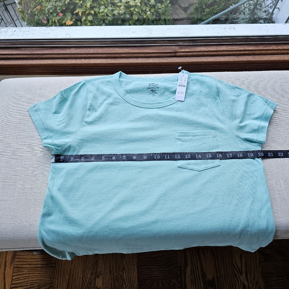 New! J Crew sz Small S Essential Short-Sleeve Pocket Blue T-shirt NWT - Picture 5 of 6